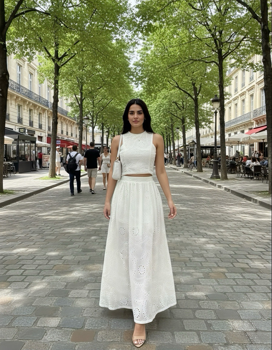 Eyelet Whisper white Set